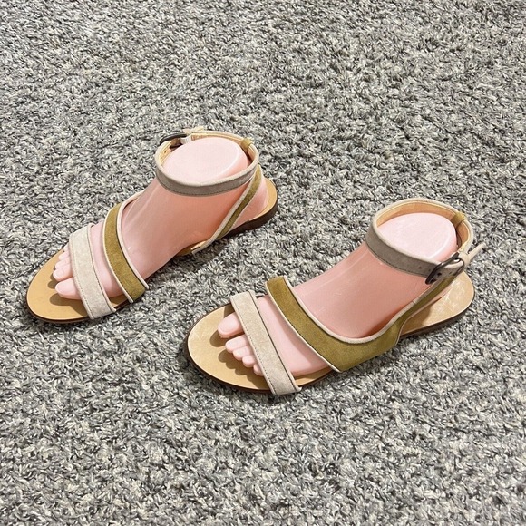 J Crew Size 9 Ankle Strap Sandals Suede Yellow Tan Color Flats Summer Italy New - Picture 3 of 7